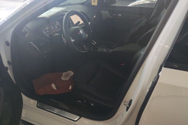 Used Cadillac CT5 2021 28T Platinum Sport Model Driver Seat