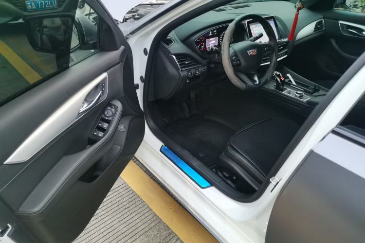 Used Cadillac CT5 2021 28T Fashion Edition Driver Seat