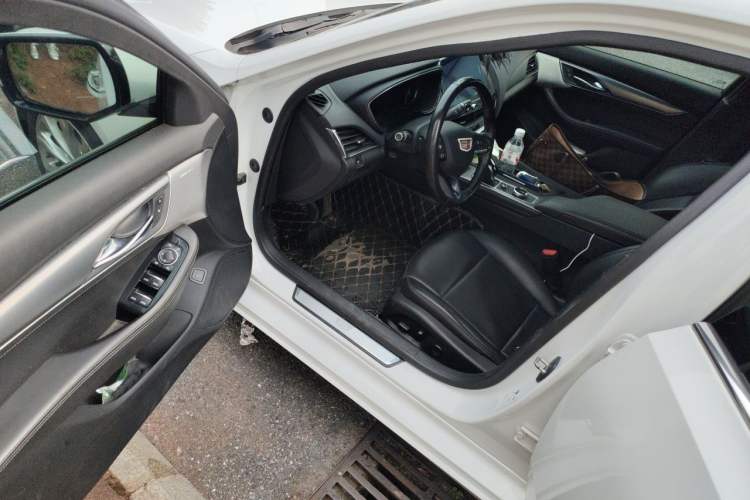 Used Cadillac CT5 2021 28T Luxury Model Driver Seat