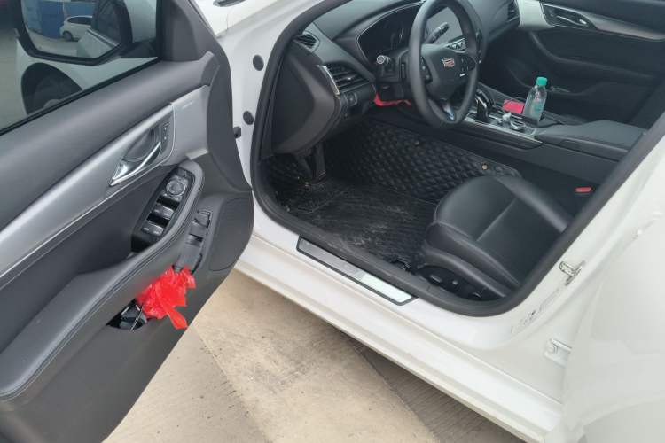 Used Cadillac CT5 2021 28T Luxury Model Driver Seat