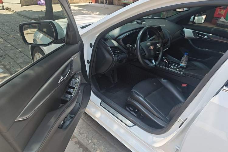 Used Cadillac CT5 2021 28T Luxury Model Driver Seat