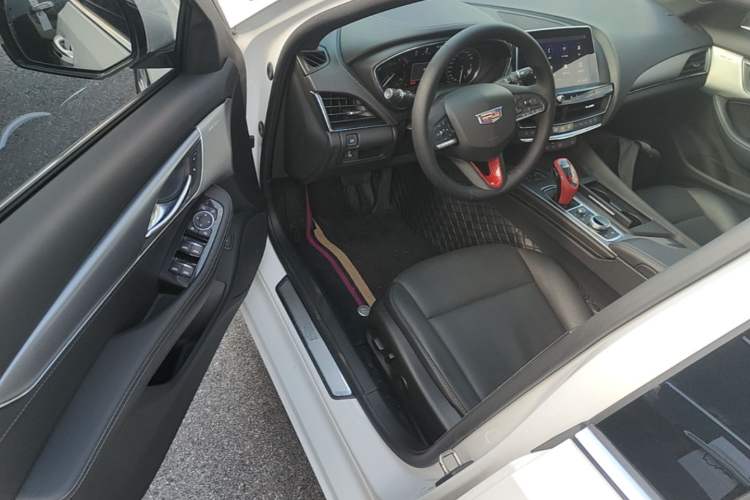 Used Cadillac CT5 2021 28T Luxury Model Driver Seat