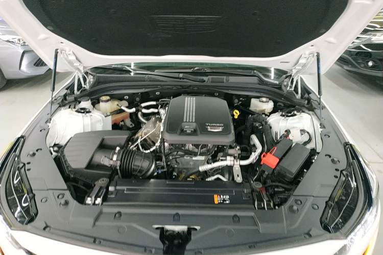 Used Cadillac CT5 2021 Revised 28T Luxury Version Engine Bay
