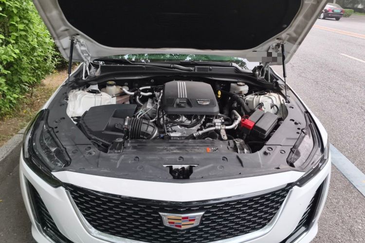 Used Cadillac CT5 2021 Revised 28T Luxury Version Engine Bay