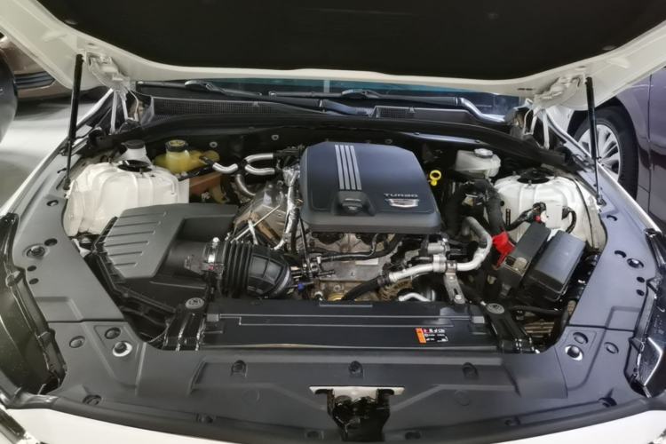 Used Cadillac CT5 2021 28T Luxury Model Engine Bay