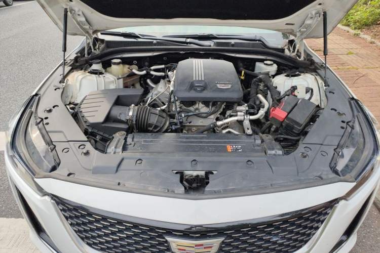 Used Cadillac CT5 2021 28T Luxury Model Engine Bay