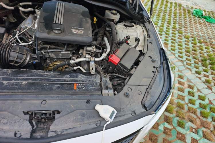 Used Cadillac CT5 2021 28T Luxury Model Engine Bay Left