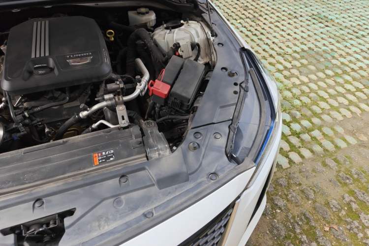 Used Cadillac CT5 2021 28T Luxury Model Engine Bay Left