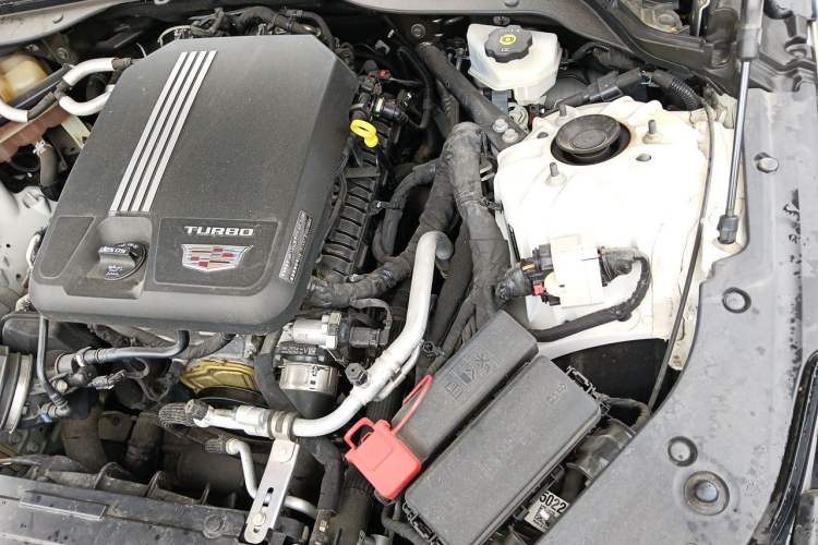 Used Cadillac CT5 2021 28T Fashion Edition Engine Bay Left