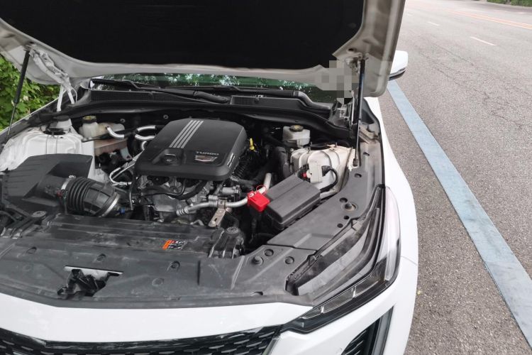 Used Cadillac CT5 2021 Revised 28T Luxury Version Engine Bay Left