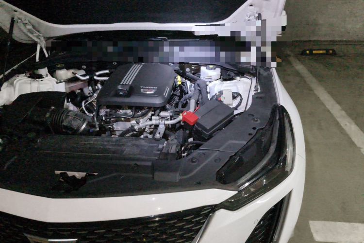 Used Cadillac CT5 2021 28T Luxury Model Engine Bay Left