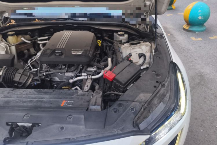 Used Cadillac CT5 2021 28T Luxury Model Engine Bay Left