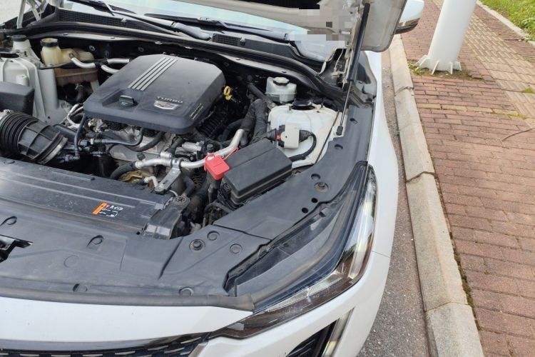 Used Cadillac CT5 2021 28T Luxury Model Engine Bay Left
