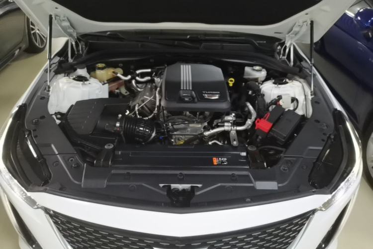 Used Cadillac CT5 2021 28T Luxury Model Engine Bay