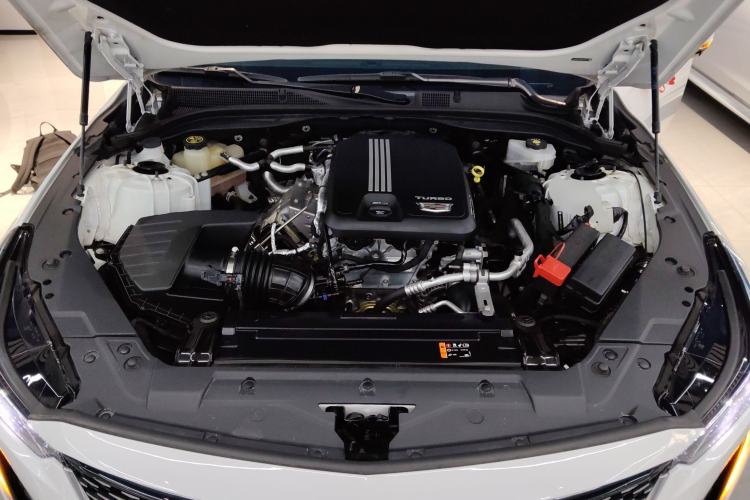 Used Cadillac CT5 2021 Revised 28T Luxury Version Engine Bay