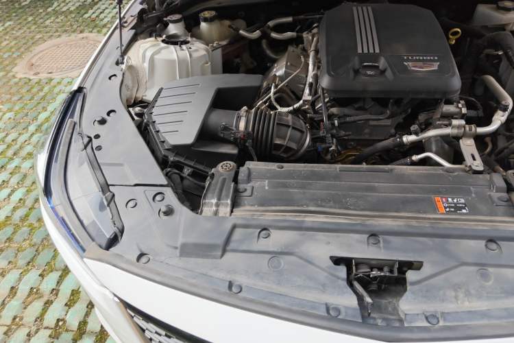 Used Cadillac CT5 2021 28T Luxury Model Engine Bay Right