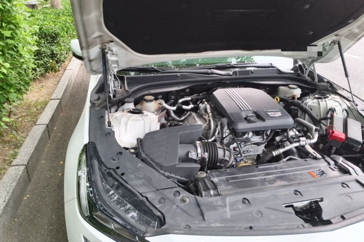 Used Cadillac CT5 2021 Revised 28T Luxury Version Engine Bay Right