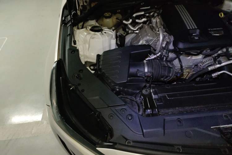 Used Cadillac CT5 2021 28T Luxury Model Engine Bay Right