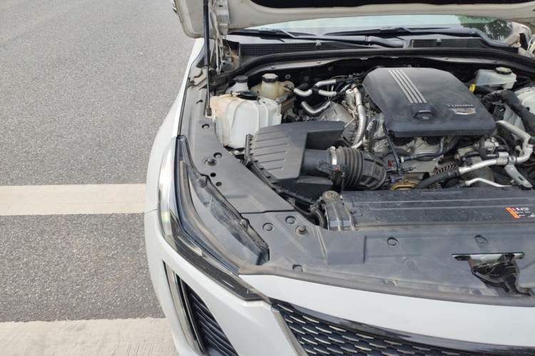 Used Cadillac CT5 2021 28T Luxury Model Engine Bay Right