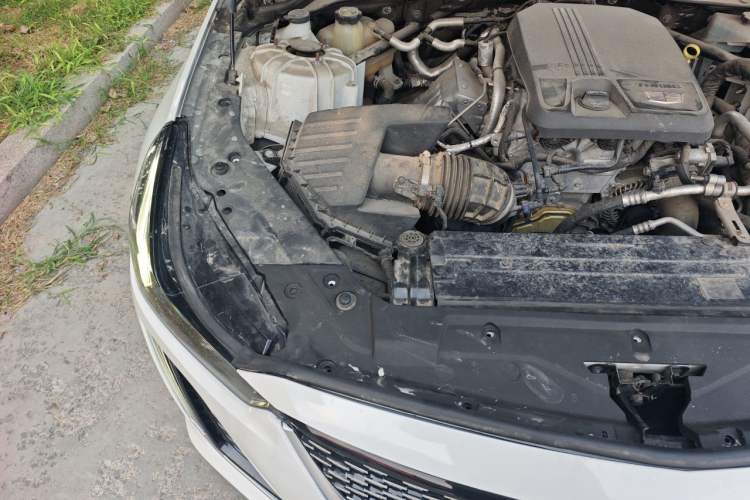 Used Cadillac CT5 2021 Revised 28T Luxury Version Engine Bay Right
