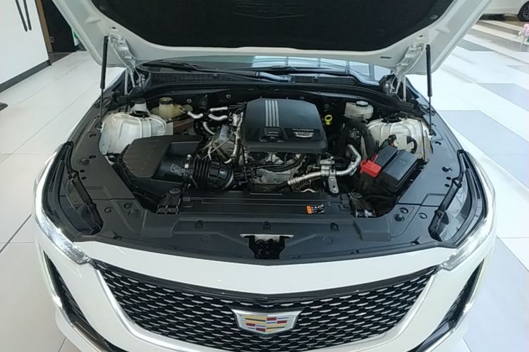 Used Cadillac CT5 2021 Revised 28T Luxury Version Engine Bay