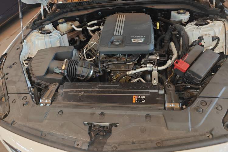 Used Cadillac CT5 2021 Revised 28T Luxury Version Engine Bay