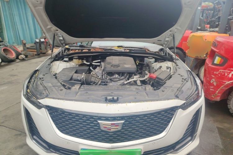 Used Cadillac CT5 2021 28T Luxury Model Engine Bay