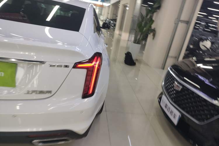 Used Cadillac CT5 2021 Revised 28T Luxury Version Exterior 3
