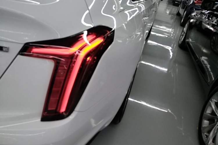 Used Cadillac CT5 2021 Revised 28T Luxury Version Exterior 3