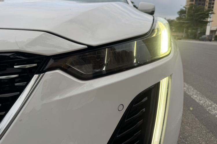 Used Cadillac CT5 2021 28T Luxury Model Exterior 5