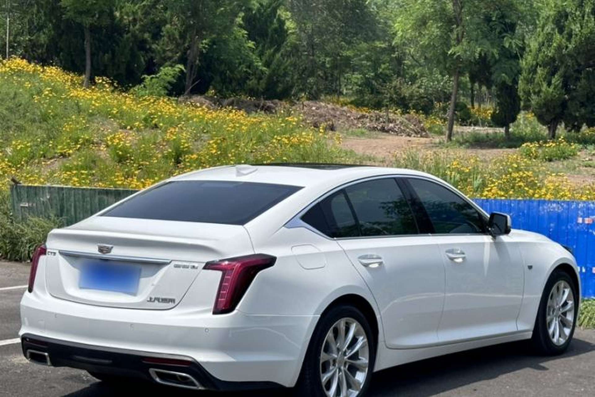 Used Cadillac CT5 2021 28T Luxury Model Exterior 5