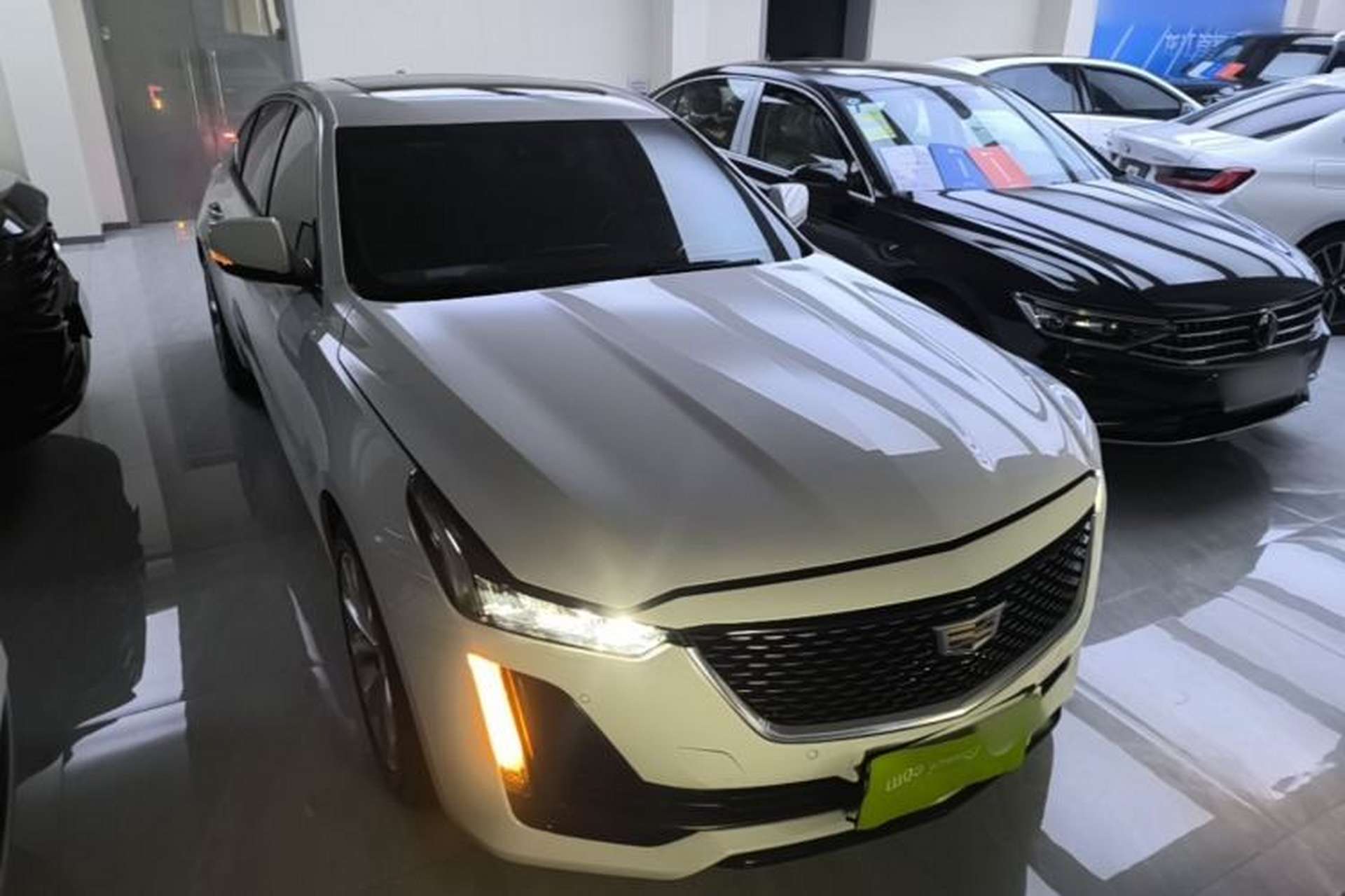 Used Cadillac CT5 2021 Revised 28T Luxury Version Front Right 45 Deg