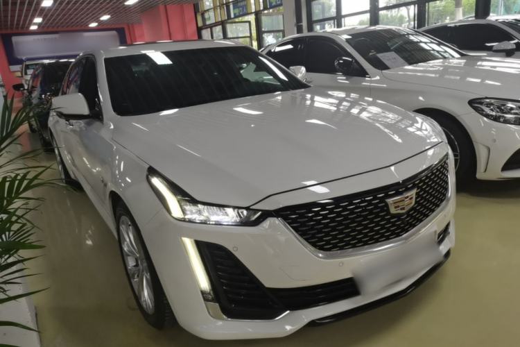 Used Cadillac CT5 2021 28T Luxury Model Front Right 45 Deg