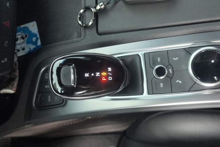 Used Cadillac CT5 2021 28T Prestige Edition Gear Lever