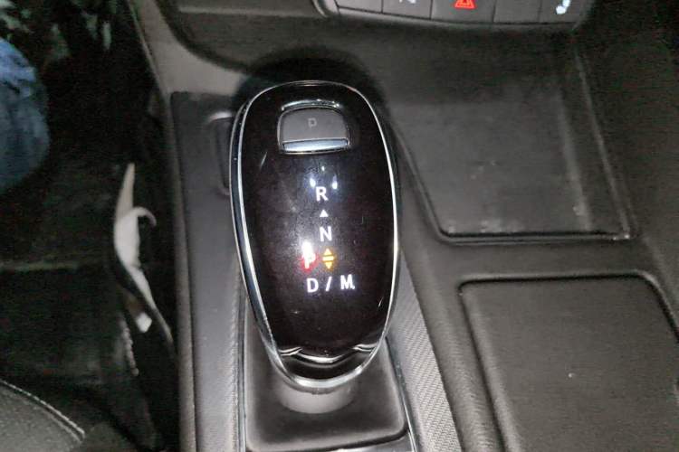 Used Cadillac CT5 2021 28T Luxury Model Gear Lever
