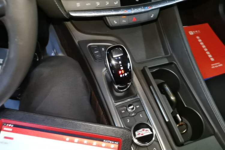 Used Cadillac CT5 2021 28T Luxury Model Gear Lever