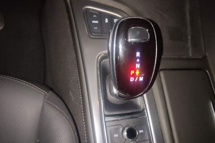 Used Cadillac CT5 2021 Revised 28T Luxury Version Gear Lever