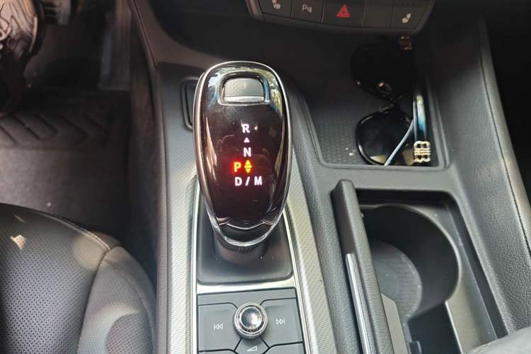 Used Cadillac CT5 2021 28T Luxury Model Gear Lever