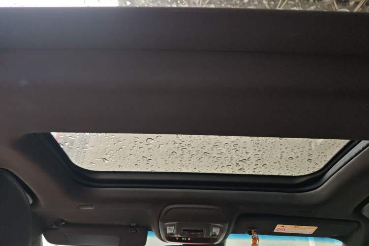 Used Cadillac CT5 2021 28T Luxury Model Headliner