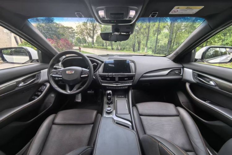Used Cadillac CT5 2021 28T Platinum Sport Model Interior 1