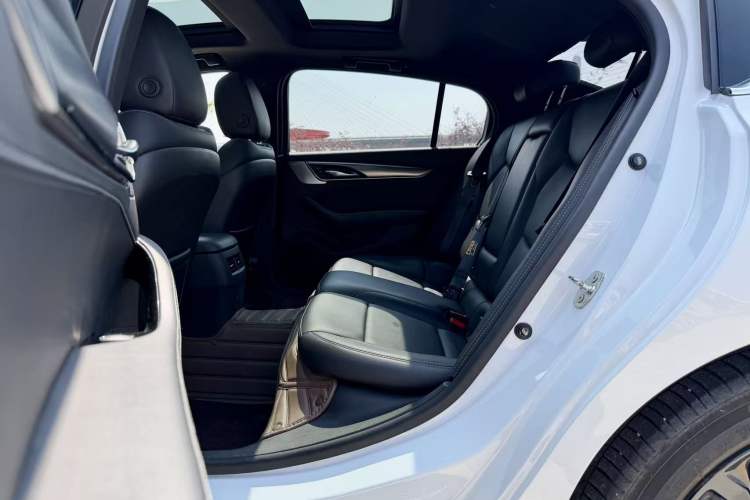 Used Cadillac CT5 2021 Revised 28T Luxury Version Interior 4