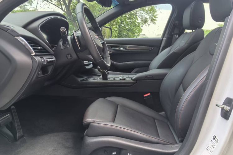 Used Cadillac CT5 2021 28T Platinum Sport Model Interior 5