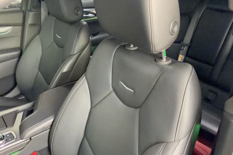 Used Cadillac CT5 2021 28T Luxury Model Interior 6