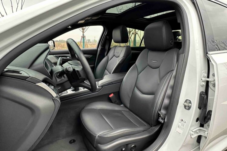 Used Cadillac CT5 2021 Revised 28T Luxury Version Interior 8