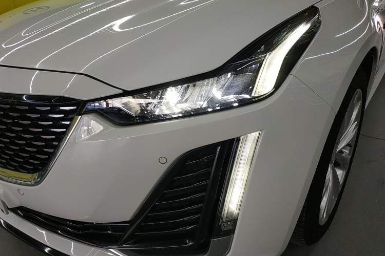 Used Cadillac CT5 2021 Revised 28T Luxury Version Left Front Headlight