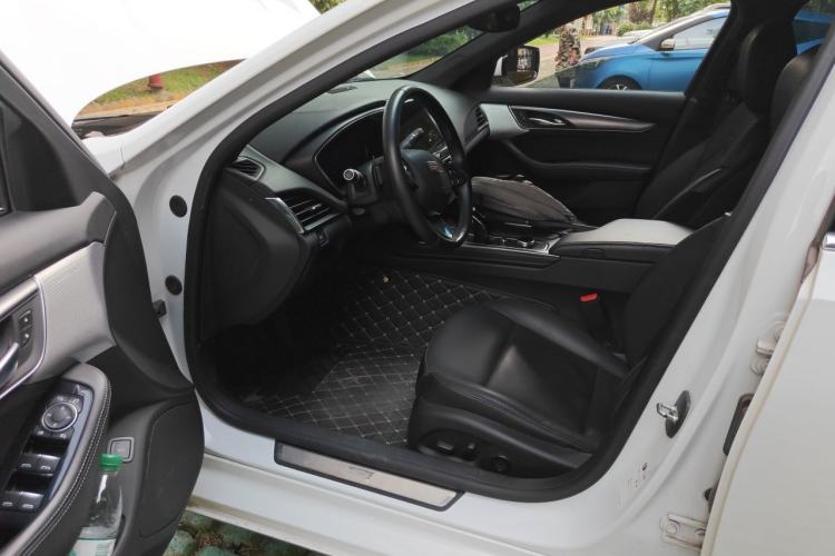 Used Cadillac CT5 2021 28T Luxury Model Left Front Seat