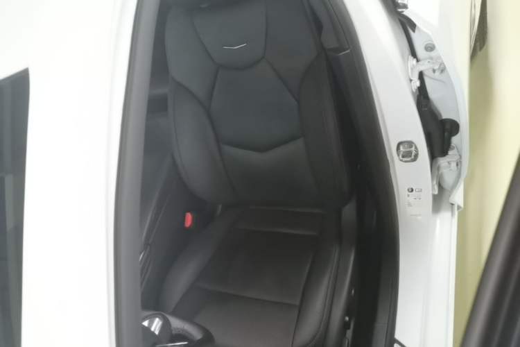 Used Cadillac CT5 2021 28T Luxury Model Left Front Seat