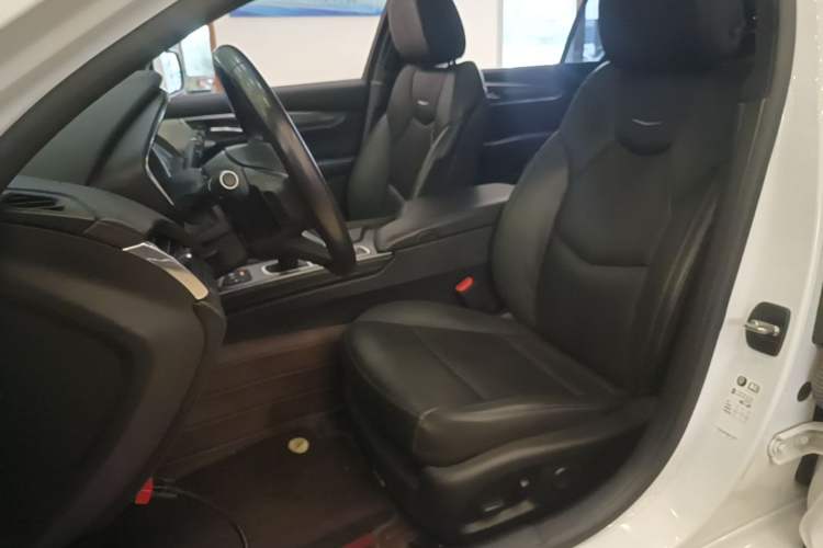 Used Cadillac CT5 2021 28T Luxury Model Left Front Seat