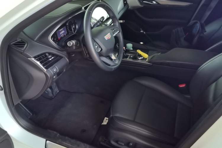 Used Cadillac CT5 2021 Revised 28T Luxury Version Left Front Seat