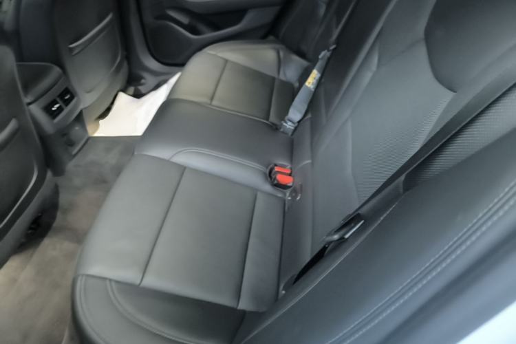 Used Cadillac CT5 2021 Revised 28T Luxury Version Left Rear Seat